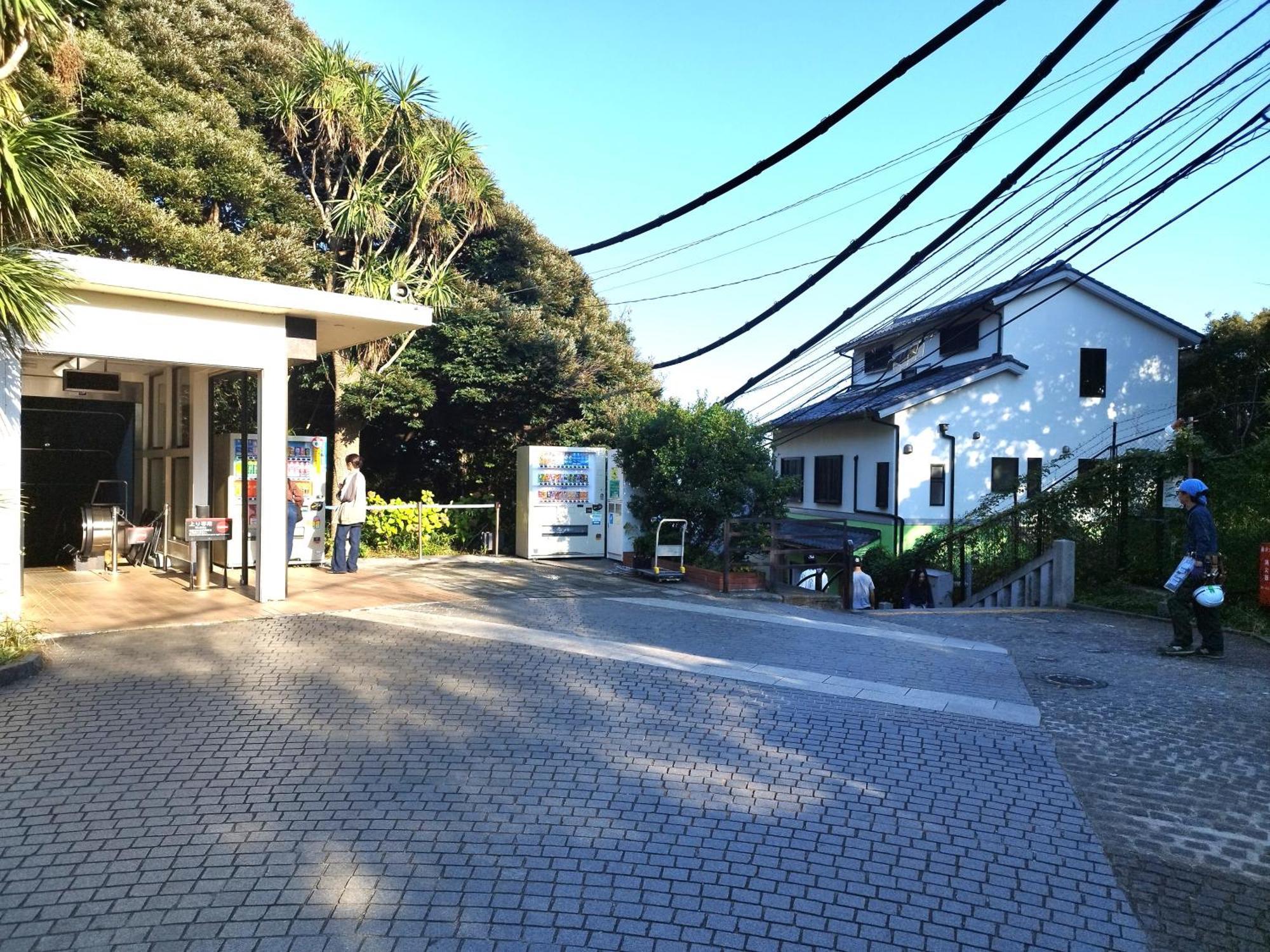 江の島の頂上から海を眺める一棟ヴィラ 一組限定貸切 The Enoshima Villa Ao Fujisawa Exterior photo